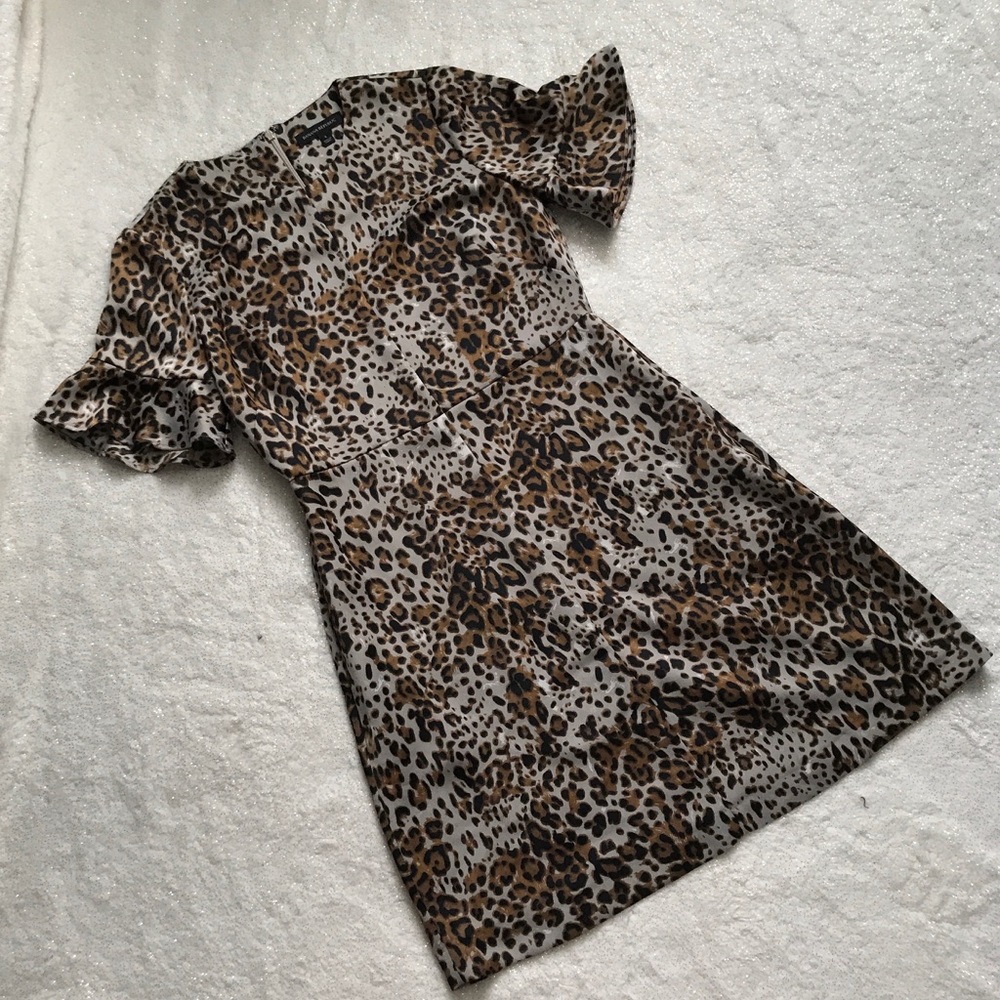 Banana Republic Leopard Print Flutter Sleeve Dress